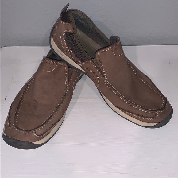 magellan slip on shoes